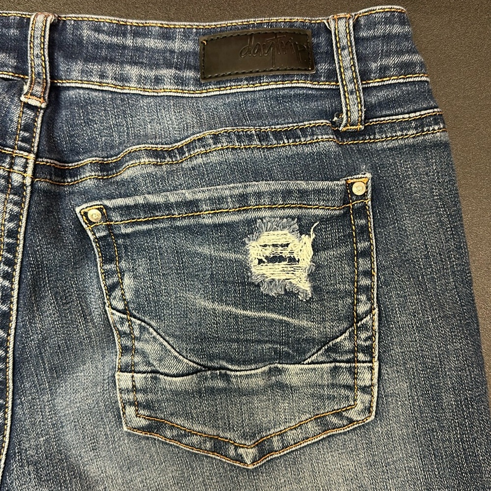 Daytrip size 33